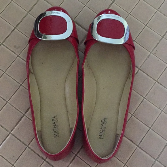 Shoes - Picture 1 of 2